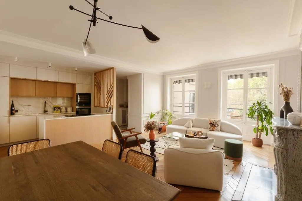 Luxury Apartment Saint Germain Des Pres Paris